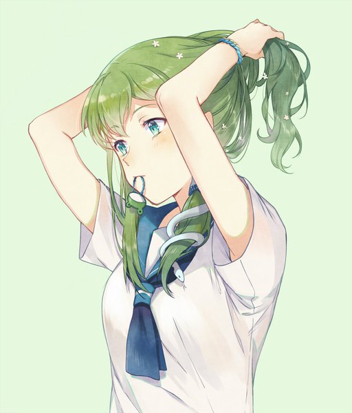 Anime picture 946x1107 with touhou kochiya sanae ekita xuan single long hair tall image blush simple background holding looking away upper body aqua eyes green hair mouth hold adjusting hair holding hair green background tying hair adapted costume hair tie in mouth