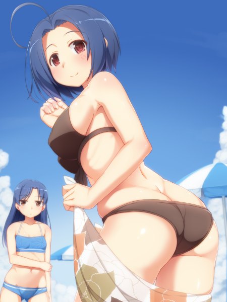 Anime picture 900x1200 with idolmaster kisaragi chihaya miura azusa tachimi (basue) long hair tall image blush short hair breasts light erotic smile red eyes multiple girls brown eyes blue hair sky cloud (clouds) girl 2 girls swimsuit