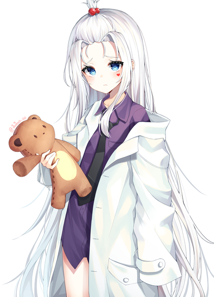 Anime picture 1000x1387 with maplestory yaya (yayaa 00) single long hair tall image looking at viewer blush fringe open mouth blue eyes simple background standing white background holding payot silver hair off shoulder facial mark girl shirt