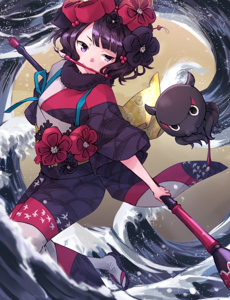 Anime picture 900x1175 with fate (series) fate/grand order katsushika hokusai (fate/grand order) tokitarou (fate/grand order) somechime (sometime1209) single tall image short hair black hair purple eyes holding looking away traditional clothes japanese clothes mouth hold girl hair ornament animal kimono obi