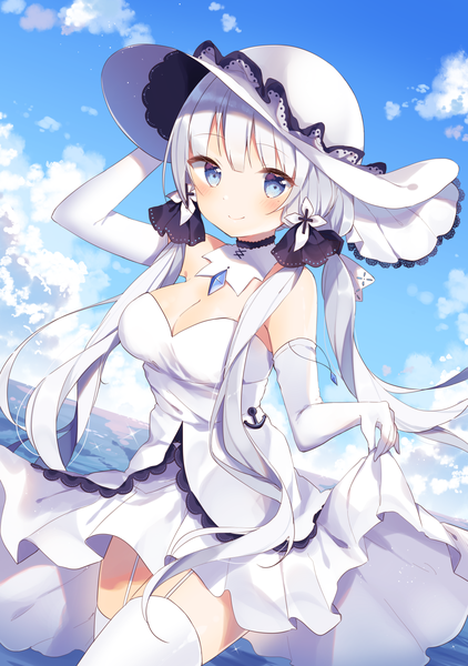 Anime-Bild 1275x1812 mit azur lane illustrious (azur lane) shiino sera (gelatin) single long hair tall image looking at viewer blush fringe breasts blue eyes smile large breasts sky cleavage silver hair cloud (clouds) dutch angle horizon hand on head