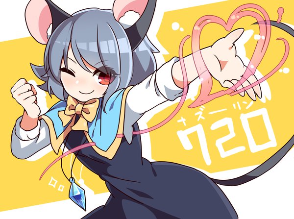 Anime-Bild 2350x1753 mit touhou nazrin kozakura (dictionary) single looking at viewer highres short hair smile red eyes animal ears tail animal tail one eye closed grey hair twisty sleeves mouse ears mouse tail mouse girl girl dress