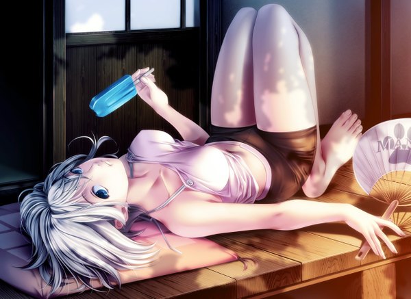 Anime picture 1235x900 with rezi blue eyes bare shoulders white hair lying barefoot midriff girl food shorts sweets fan ice cream popsicle