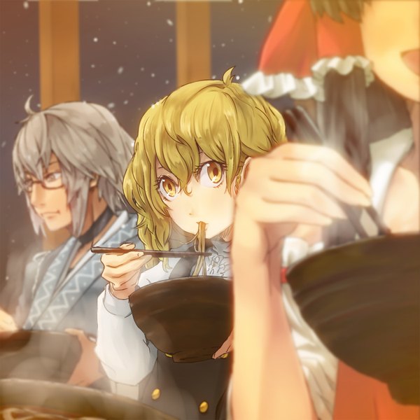 Anime picture 1500x1500 with touhou hakurei reimu kirisame marisa morichika rinnosuke potionu short hair open mouth black hair blonde hair multiple girls yellow eyes looking away grey hair depth of field snowing winter group eating steam girl