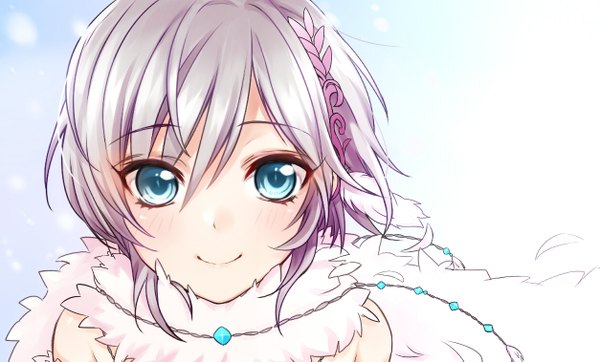 Anime picture 1253x757 with idolmaster idolmaster cinderella girls anastasia (idolmaster) mfmf kyun single looking at viewer blush fringe short hair simple background smile hair between eyes wide image silver hair aqua eyes close-up girl hair ornament boa