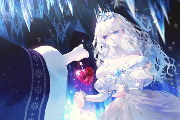 Anime picture 1353x900 with original fajyobore long hair fringe blue eyes standing bare shoulders holding looking away silver hair long sleeves off shoulder wide sleeves sparkle puffy sleeves fur trim facial mark wavy hair solo focus pale skin