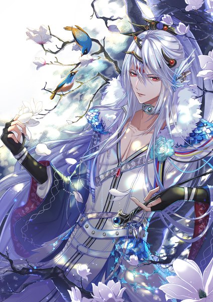 イラスト 2480x3508 と thunderbolt fantasy 凜雪鴉 八月葉 ソロ 長髪 長身像 カメラ目線 前髪 highres hair between eyes 赤い目 立つ holding 銀髪 outdoors ポニーテール parted lips wide sleeves fur trim unzipped