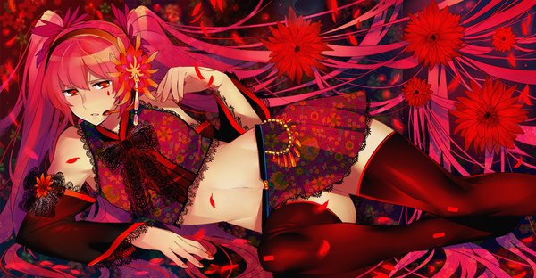 Anime picture 1300x677 with vocaloid hatsune miku tadataka (artist) single long hair red eyes wide image twintails red hair midriff girl thighhighs skirt flower (flowers) bow black thighhighs detached sleeves miniskirt petals