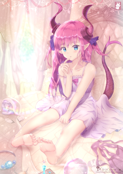Anime-Bild 1500x2121 mit fate (series) elizabeth bathory (fate) (all) elizabeth bathory (fate) chinchongcha single tall image blue eyes light erotic sitting bare shoulders signed pink hair tail parted lips barefoot horn (horns) pointy ears two side up soles dragon girl