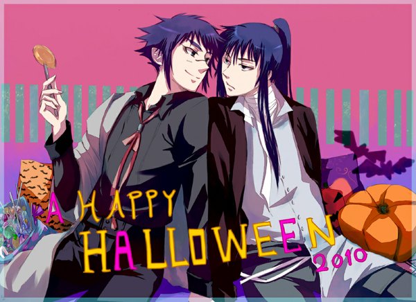 Anime picture 1000x727 with d.gray-man kanda yuu alma karma tagme (artist) long hair short hair simple background sitting purple eyes holding blue hair purple hair light smile black eyes inscription multiple boys tattoo striped pink background halloween