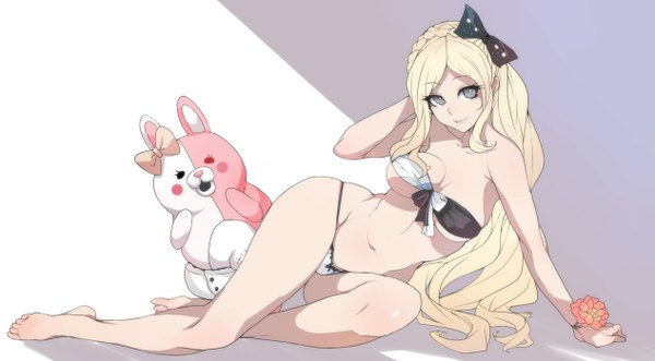 Anime picture 1266x700 with dangan ronpa super dangan ronpa 2 monomi sonia nevermind ban! (bansankan) single long hair breasts light erotic blonde hair wide image full body grey eyes girl navel bow swimsuit hair bow bikini toy