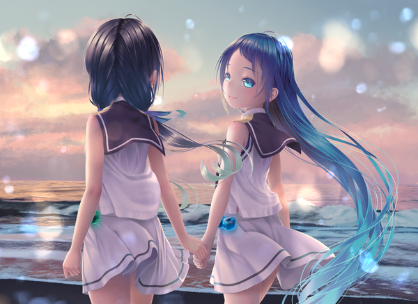 Anime picture 1600x1167 with kantai collection samidare destroyer suzukaze destroyer hane yoshiyumi long hair blue eyes black hair twintails multiple girls blue hair sky very long hair wind sleeveless beach low twintails turning head holding hands horizon wind lift
