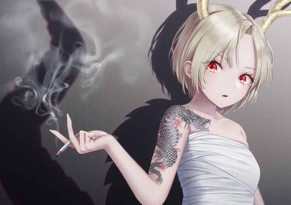 Anime picture 1433x1013 with touhou kicchou yachie torinari (dtvisu) single looking at viewer short hair simple background blonde hair red eyes bare shoulders holding upper body parted lips head tilt horn (horns) grey background shadow tattoo sleeveless gradient background