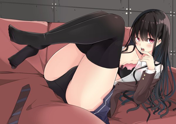 Anime-Bild 1440x1018 mit original minato yu single long hair looking at viewer blush fringe breasts open mouth light erotic black hair hair between eyes large breasts payot cleavage full body bent knee (knees) pleated skirt pink eyes off shoulder