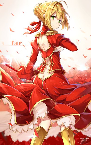 Anime picture 746x1193 with fate (series) fate/extra nero claudius (fate) (all) nero claudius (fate) rin yuu single tall image looking at viewer fringe short hair light erotic blonde hair smile hair between eyes green eyes signed payot ahoge ass looking back