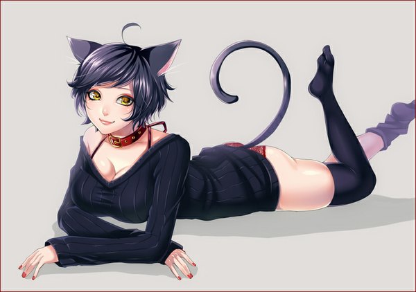 Anime picture 830x584 with original matsurika youko single looking at viewer short hair breasts light erotic black hair simple background smile large breasts animal ears yellow eyes bent knee (knees) tail lying nail polish animal tail cat ears grey background