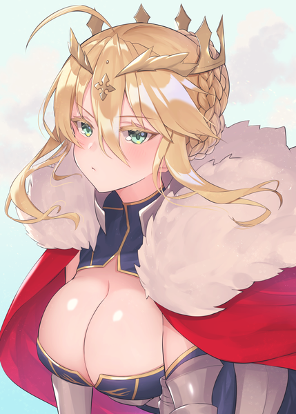 Anime picture 800x1119 with fate (series) fate/grand order artoria pendragon (all) artoria pendragon (lancer) suzuho hotaru single tall image looking at viewer blush fringe short hair breasts light erotic simple background blonde hair hair between eyes large breasts green eyes payot cleavage