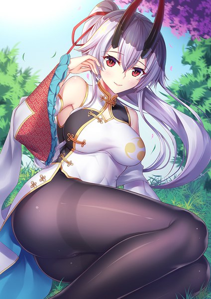 Anime picture 764x1080 with fate (series) fate/grand order tomoe gozen (fate) zha yu bu dong hua single long hair tall image looking at viewer blush fringe breasts light erotic hair between eyes red eyes large breasts sitting bare shoulders payot sky silver hair