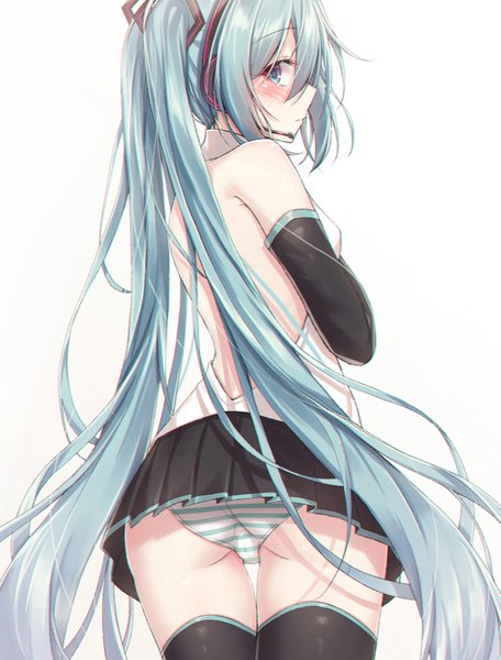 Anime picture 800x1053 with vocaloid hatsune miku akira (been0328) single tall image looking at viewer blush fringe breasts light erotic simple background hair between eyes standing white background payot ass very long hair profile pleated skirt looking back