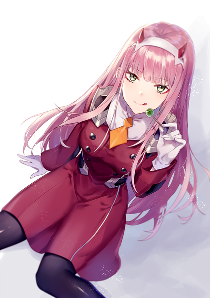 Anime picture 1000x1414 with darling in the franxx studio trigger zero two (darling in the franxx) itsia single long hair tall image looking at viewer fringe simple background white background sitting holding green eyes pink hair blunt bangs horn (horns) light smile from above arm support