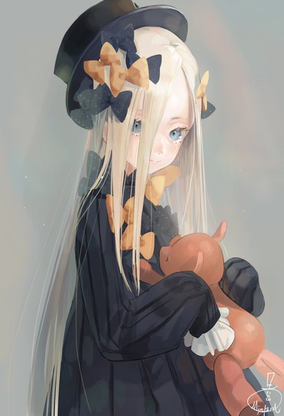 Anime picture 1485x2170 with fate (series) fate/grand order abigail williams (fate) mizutamari tori single long hair tall image looking at viewer blue eyes simple background blonde hair signed upper body long sleeves grey background girl bow hair bow hat toy
