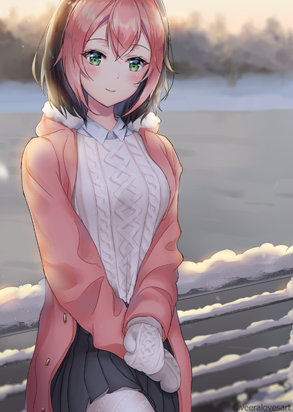 Anime picture 746x1050 with osu! pippi (osu!) sunako (veera) single tall image blush fringe short hair breasts black hair smile hair between eyes green eyes pink hair outdoors pleated skirt multicolored hair blurry depth of field fur trim