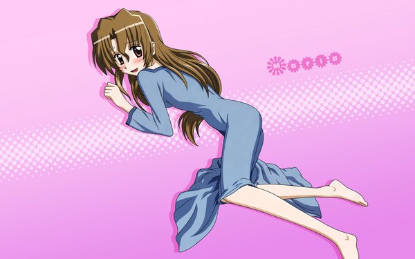 Anime picture 1680x1050 with hayate no gotoku! maria (hayate no gotoku!) tagme (artist) single long hair looking at viewer blush fringe open mouth simple background brown hair wide image brown eyes full body lying barefoot embarrassed character names pink background girl