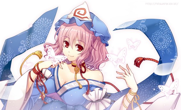 Anime-Bild 1200x732 mit touhou saigyouji yuyuko hitsuki rei single looking at viewer short hair simple background smile red eyes wide image white background bare shoulders pink hair girl dress insect butterfly bonnet