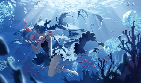 Anime picture 1305x774 with vocaloid shinkai shoujo (vocaloid) hatsune miku spencer sais single blue eyes wide image twintails blue hair very long hair barefoot underwater girl dress animal water sea bubble (bubbles) fish (fishes) jellyfish