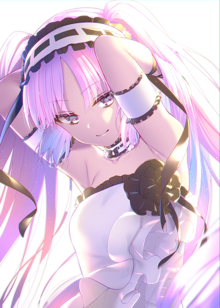 Anime-Bild 1430x2000 mit fate (series) fate/hollow ataraxia stheno navy (navy.blue) single long hair tall image fringe breasts smile purple eyes twintails holding looking away pink hair upper body head tilt arms up arms behind head backlighting