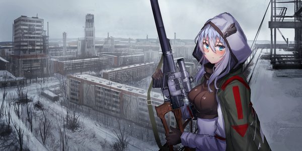 Anime picture 1440x720 with original lithium10mg single long hair looking at viewer blush fringe breasts hair between eyes wide image holding sky silver hair upper body outdoors aqua eyes city winter snow clothes on shoulders