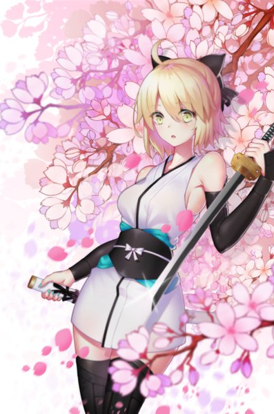 Anime picture 3192x4817 with fate (series) fate/grand order okita souji (fate) (all) okita souji (koha-ace) wu yao jun single tall image fringe highres short hair blonde hair hair between eyes bare shoulders yellow eyes absurdres ahoge nail polish sparkle depth of field zettai ryouiki