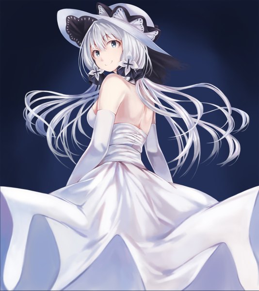 Anime picture 1920x2157 with azur lane illustrious (azur lane) beisaku bei single long hair tall image looking at viewer fringe highres breasts blue eyes light erotic simple background smile hair between eyes standing twintails bare shoulders white hair looking back