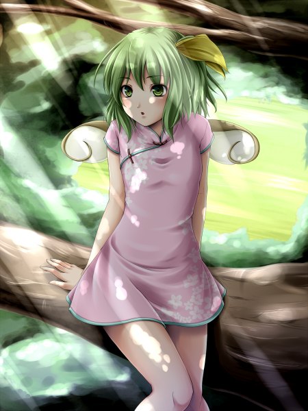 Anime picture 900x1200 with touhou daiyousei mochi.f single tall image looking at viewer blush short hair open mouth sitting green eyes green hair girl dress plant (plants) wings tree (trees) branch