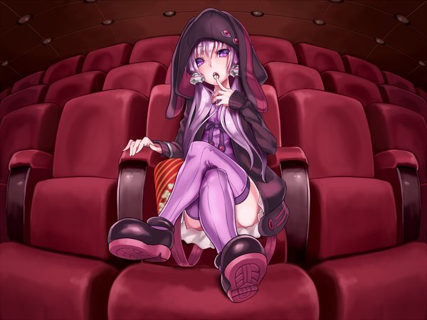 Anime-Bild 1536x1152 mit vocaloid yuzuki yukari nakasaki hydra long hair open mouth light erotic purple eyes twintails purple hair low twintails girl thighhighs shoes hood