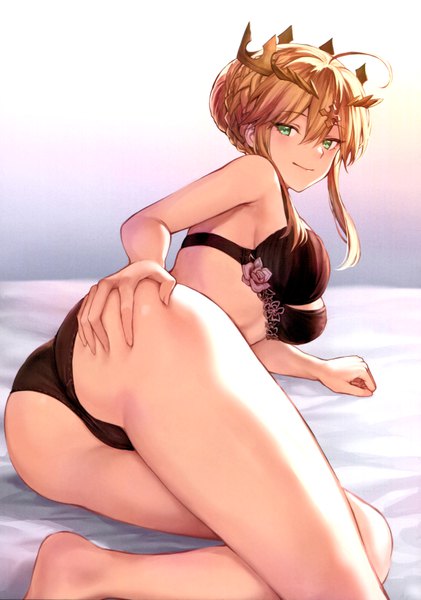 Anime picture 4881x6963 with fate (series) fate/grand order artoria pendragon (all) artoria pendragon (lancer) mashuu (neko no oyashiro) single tall image looking at viewer blush fringe highres short hair breasts light erotic simple background smile hair between eyes green eyes payot absurdres