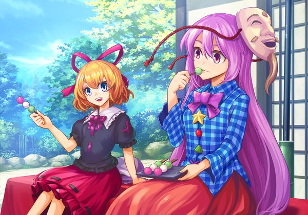 Anime picture 2077x1456 with touhou hata no kokoro medicine melancholy azumi (madogiwa bocchi seki) long hair fringe highres short hair blue eyes blonde hair hair between eyes sitting purple eyes multiple girls sky purple hair plaid girl skirt 2 girls