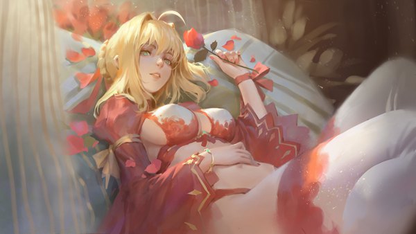 Anime picture 2661x1500 with fate (series) fate/grand order fate/extra nero claudius (fate) (all) nero claudius (fate) qmo (chalsoma) single looking at viewer fringe highres short hair breasts light erotic blonde hair hair between eyes wide image holding green eyes ahoge braid (braids)