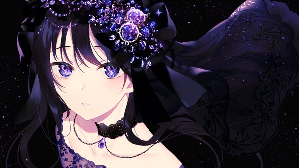 Anime picture 1000x562 with original achiki single long hair looking at viewer blush fringe black hair simple background hair between eyes wide image purple eyes upper body parted lips black background girl ribbon (ribbons) hair ribbon choker gem