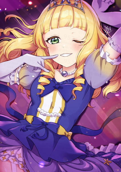 Anime picture 2121x3000 with hello!!! love live! sunrise (studio) love live! heanna sumire kyaku tatsu single long hair tall image looking at viewer blush fringe highres blonde hair smile green eyes lying blunt bangs one eye closed arm up from above
