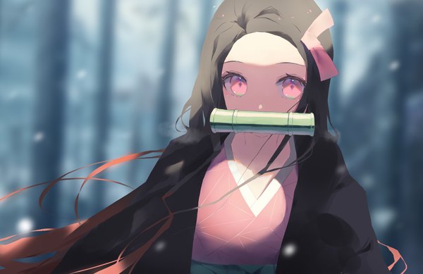 Anime picture 2133x1383 with kimetsu no yaiba ufotable kamado nezuko tr (hareru) single long hair looking at viewer highres black hair upper body outdoors traditional clothes japanese clothes pink eyes blurry snowing shaded face girl ribbon (ribbons) hair ribbon
