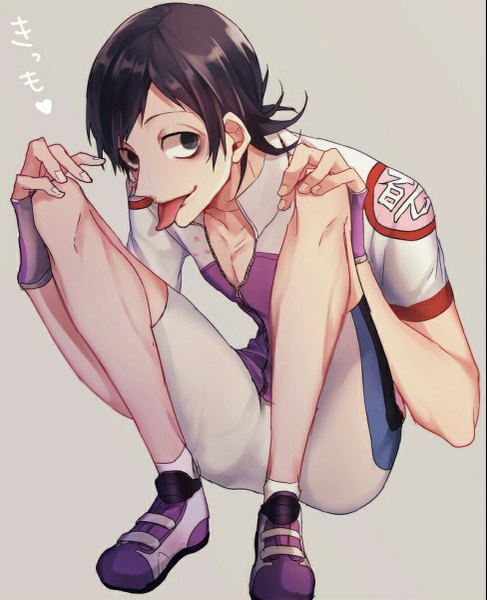 Anime picture 975x1200 with yowamushi pedal midousuji akira ailm single tall image short hair black hair simple background looking away black eyes inscription grey background squat open collar boy gloves uniform tongue fingerless gloves gym uniform