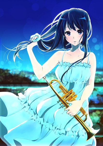 Anime picture 2480x3508 with hibike! euphonium kyoto animation kousaka reina hare (hal0331) single long hair tall image looking at viewer blush fringe highres blue eyes black hair standing bare shoulders holding arm up light smile wind night