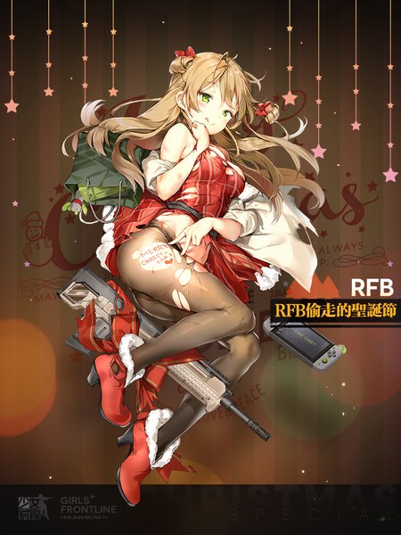 イラスト 800x1067 と ドールズフロントライン nintendo rfb(ドールズフロントライン) rfb (how rfb stole xmas) (girls frontline) anmi ソロ 長髪 長身像 カメラ目線 赤面 前髪 おっぱい light erotic 茶色の髪 肩出し 緑の目 payot 全身 アホ毛 尻