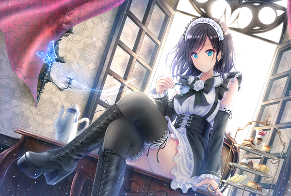 Anime picture 1000x676 with original denpa (denpae29) single looking at viewer blush fringe short hair blue eyes black hair smile sitting holding indoors long sleeves wind arm support maid dutch angle crossed legs glowing