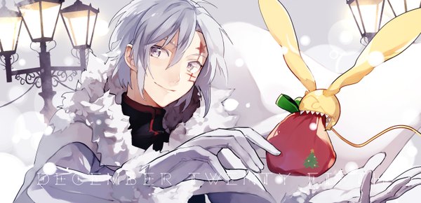 Anime picture 1448x700 with d.gray-man allen walker timcanpy ec (nijyon) single fringe short hair smile hair between eyes wide image looking away grey hair grey background teeth grey eyes facial mark light snowing christmas winter