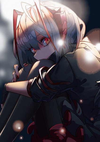 Anime picture 2480x3508 with arknights w (arknights) piao miao single tall image looking at viewer fringe highres short hair hair between eyes red eyes silver hair ahoge bent knee (knees) nail polish horn (horns) fingernails blurry depth of field covered mouth