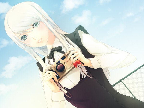 Anime picture 1000x750 with porigon single long hair blush sky white hair silver eyes girl camera
