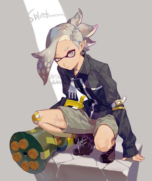 Anime picture 724x858 with splatoon nintendo inkling yamakawa single tall image looking at viewer short hair simple background full body pointy ears grey hair grey background arm support grey eyes copyright name dated scar squat bandaid on leg