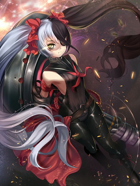 Anime picture 600x800 with blade & soul po hwa ran (blade & soul) aurora rokudo single tall image looking at viewer fringe black hair standing twintails bare shoulders holding yellow eyes silver hair white hair very long hair multicolored hair hair over one eye two-tone hair glowing